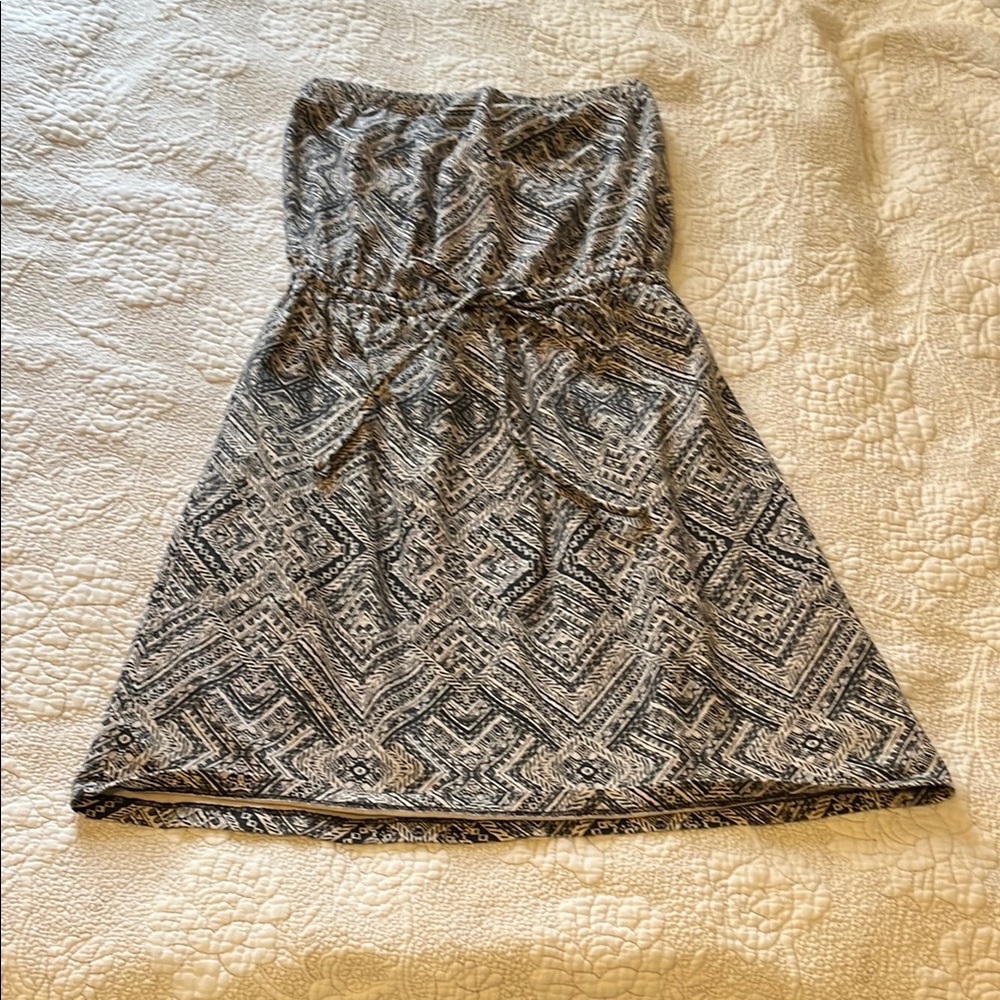 Mossimo Supply Co Black and Gold Strapless Sundress